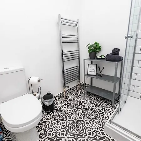 Apartmán New Near Arena With Wifi And Parking Leeds (West Yorkshire)